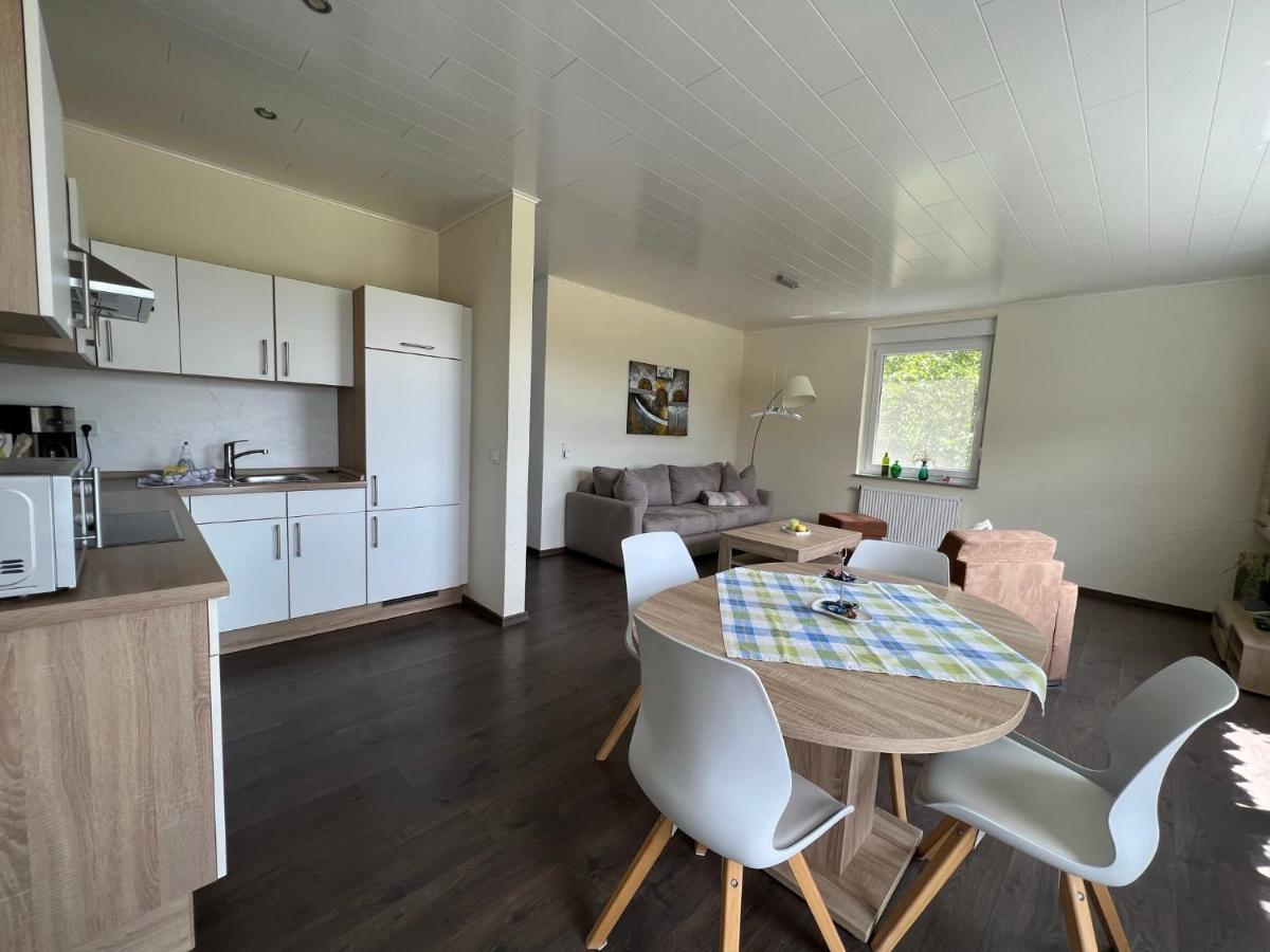 Appartement Landferien Eifel à Pittenbach Extérieur photo