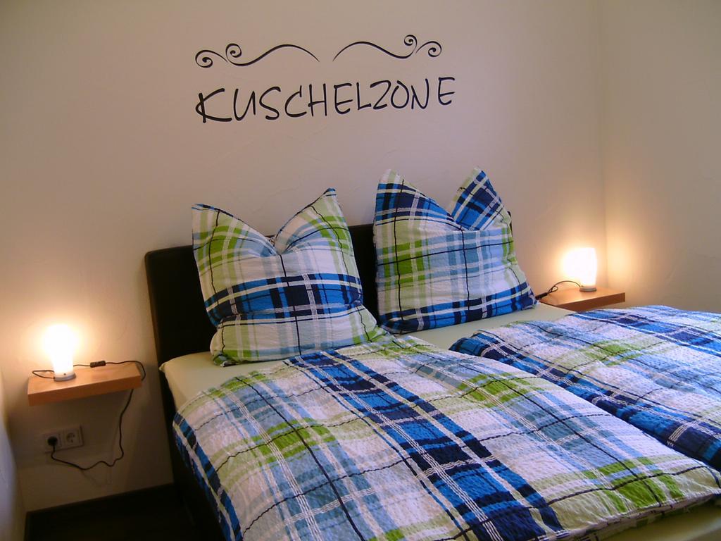Appartement Landferien Eifel à Pittenbach Extérieur photo