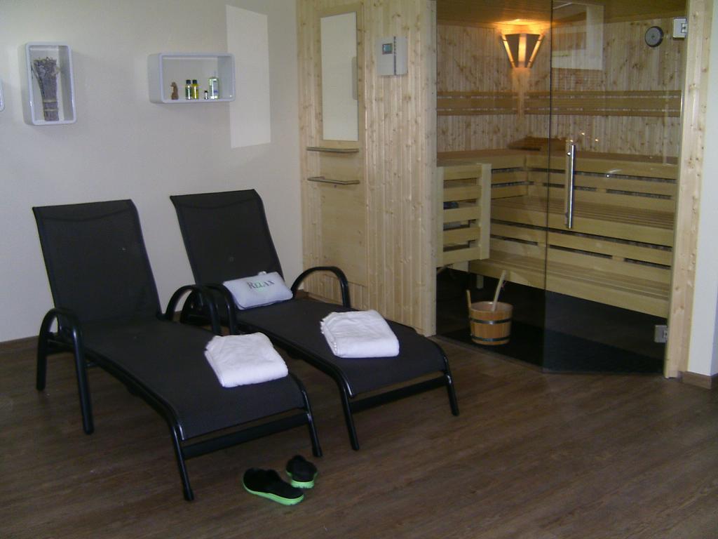 Appartement Landferien Eifel à Pittenbach Extérieur photo